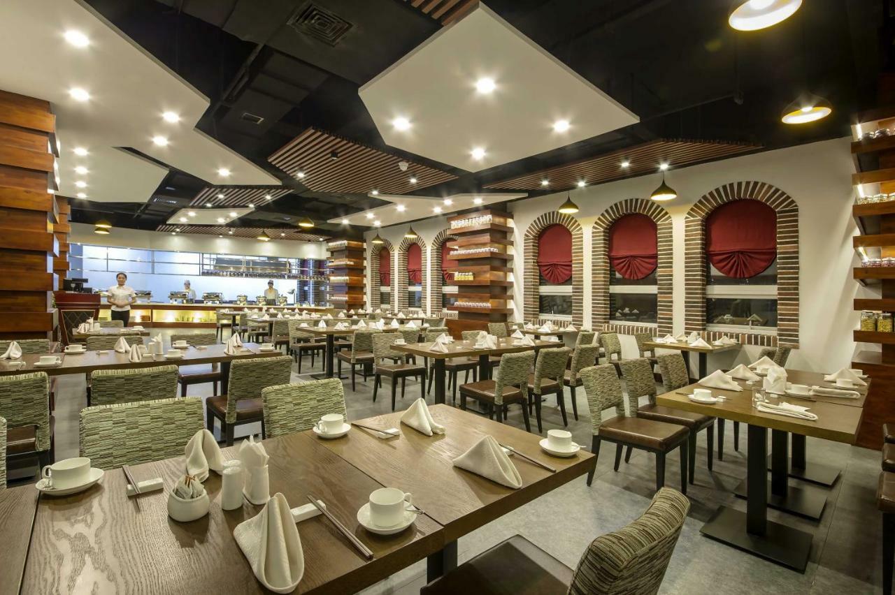 长春沃伦酒店 外观 照片
